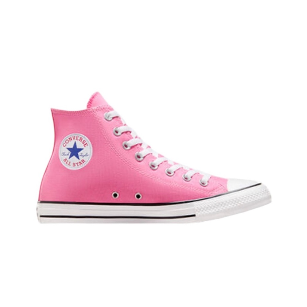 Chuck Taylor All Star Canvas.